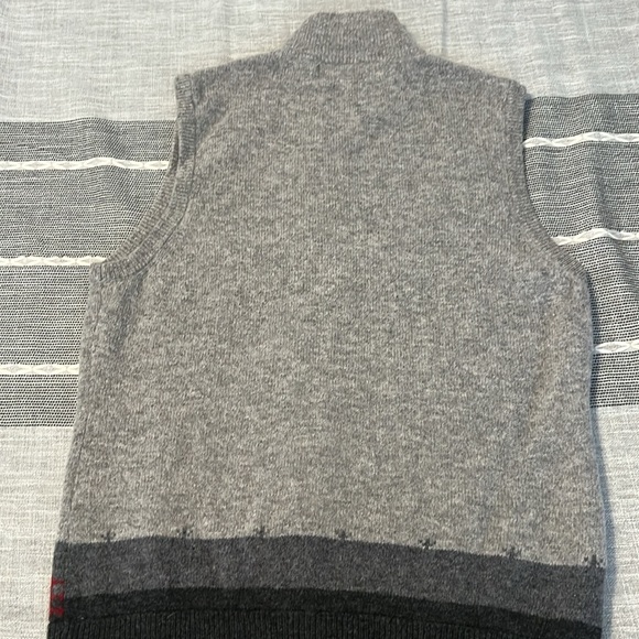 Woolrich sweater vest lambswool featuring cute sheep - Picture 6 of 7